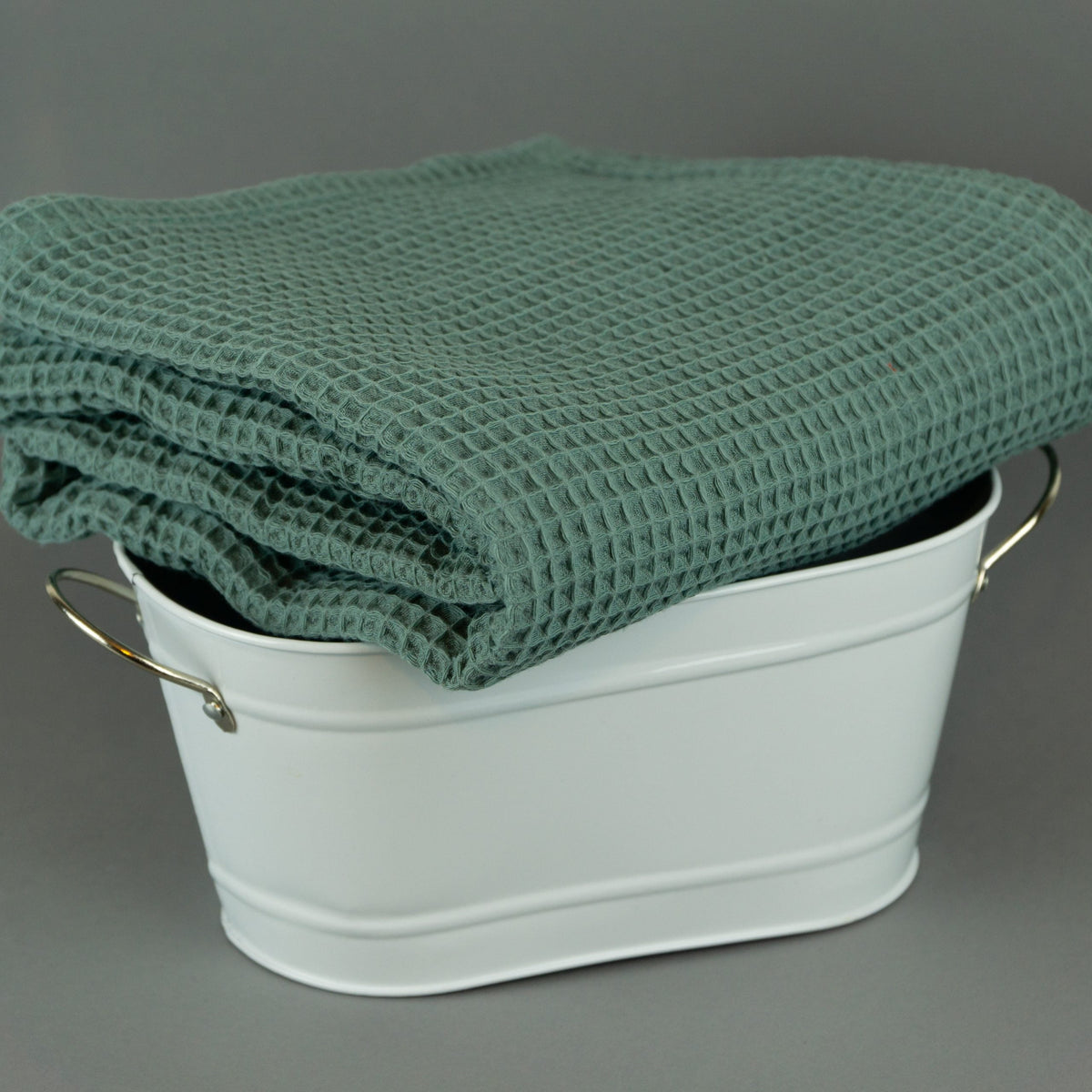 Waffle fabric towel for body